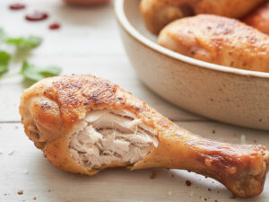 Knusprige Hähnchenschenkel aus dem Airfryer