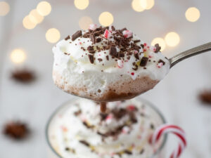 Pfefferminz Hot Chocolate Latte