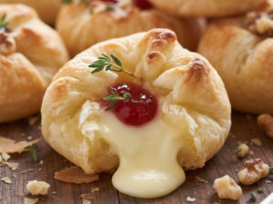 Camembert Häppchen in Blätterteig