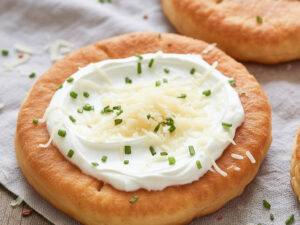 Airfryer Lángos (Fettarm & Knusprig)